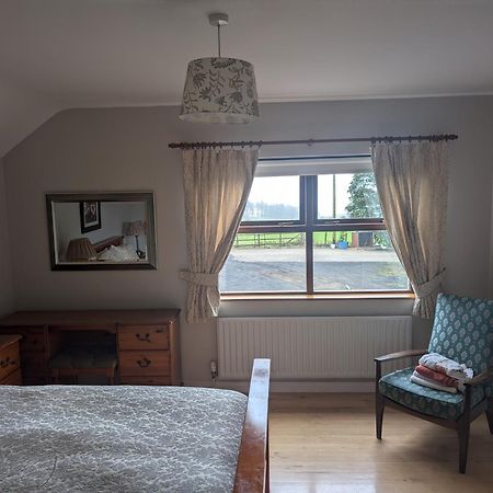 Clare House Bed & Breakfast Балликасл Экстерьер фото